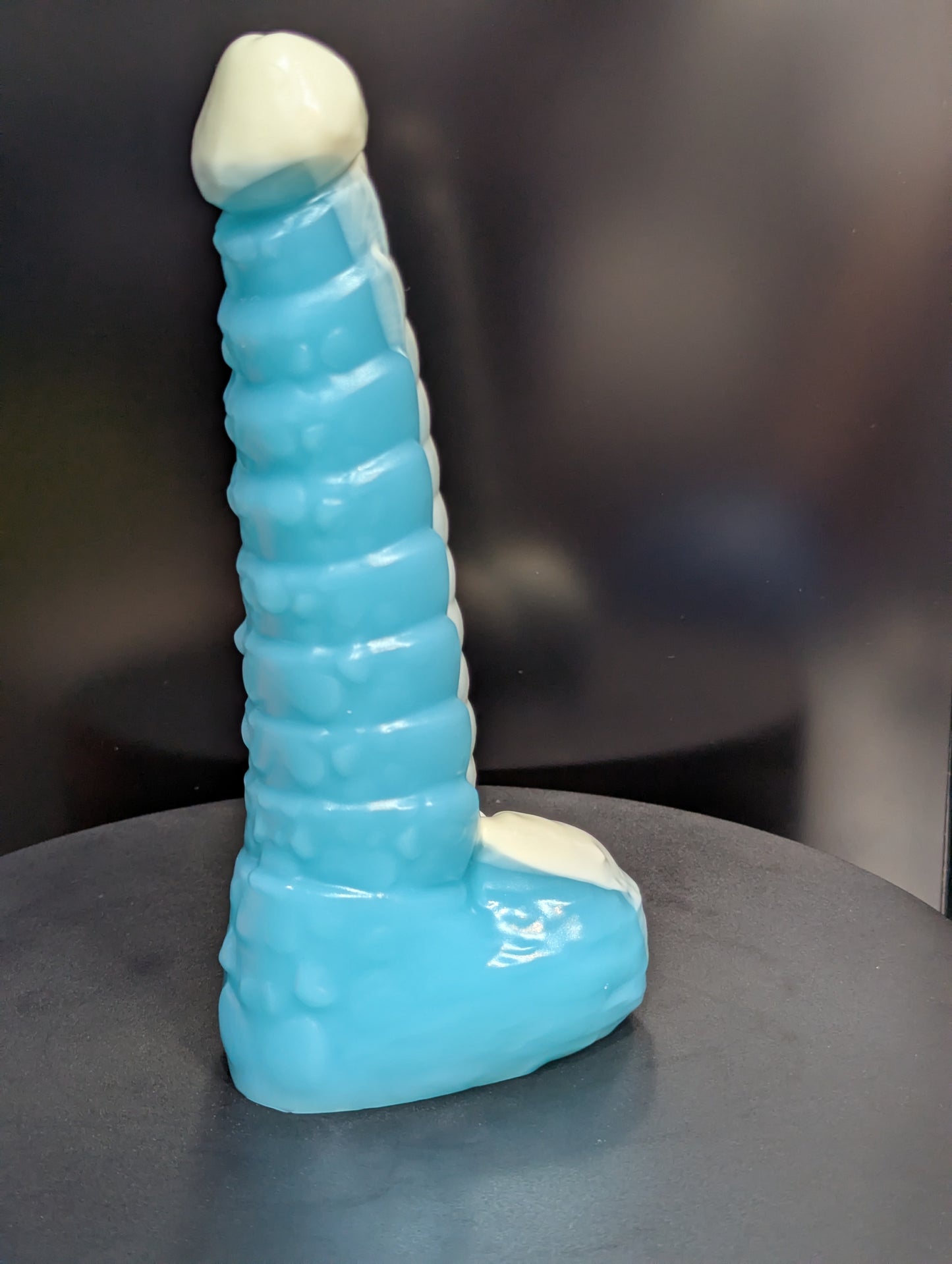 9" Plated Ridgeback - Shark Gummy - Medium (Shore 00-50) Firmness