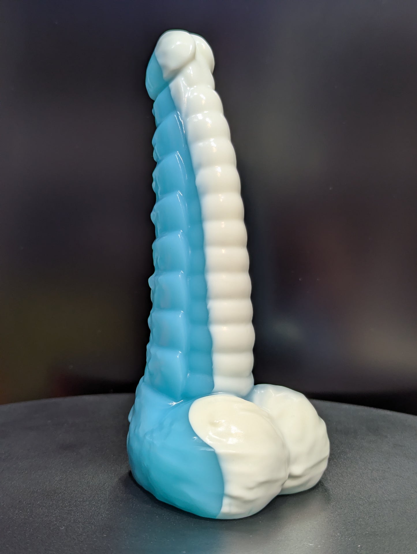6" Plated Ridgeback - Shark Gummy - Medium (Shore 00-50) Firmness