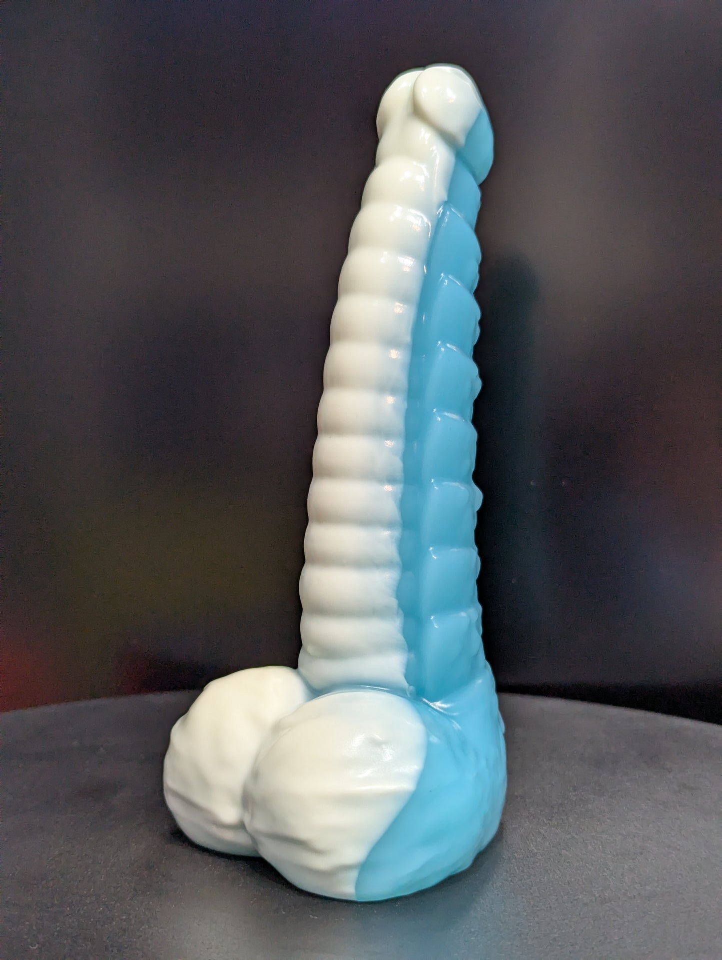 6" Plated Ridgeback - Shark Gummy - Medium (Shore 00-50) Firmness